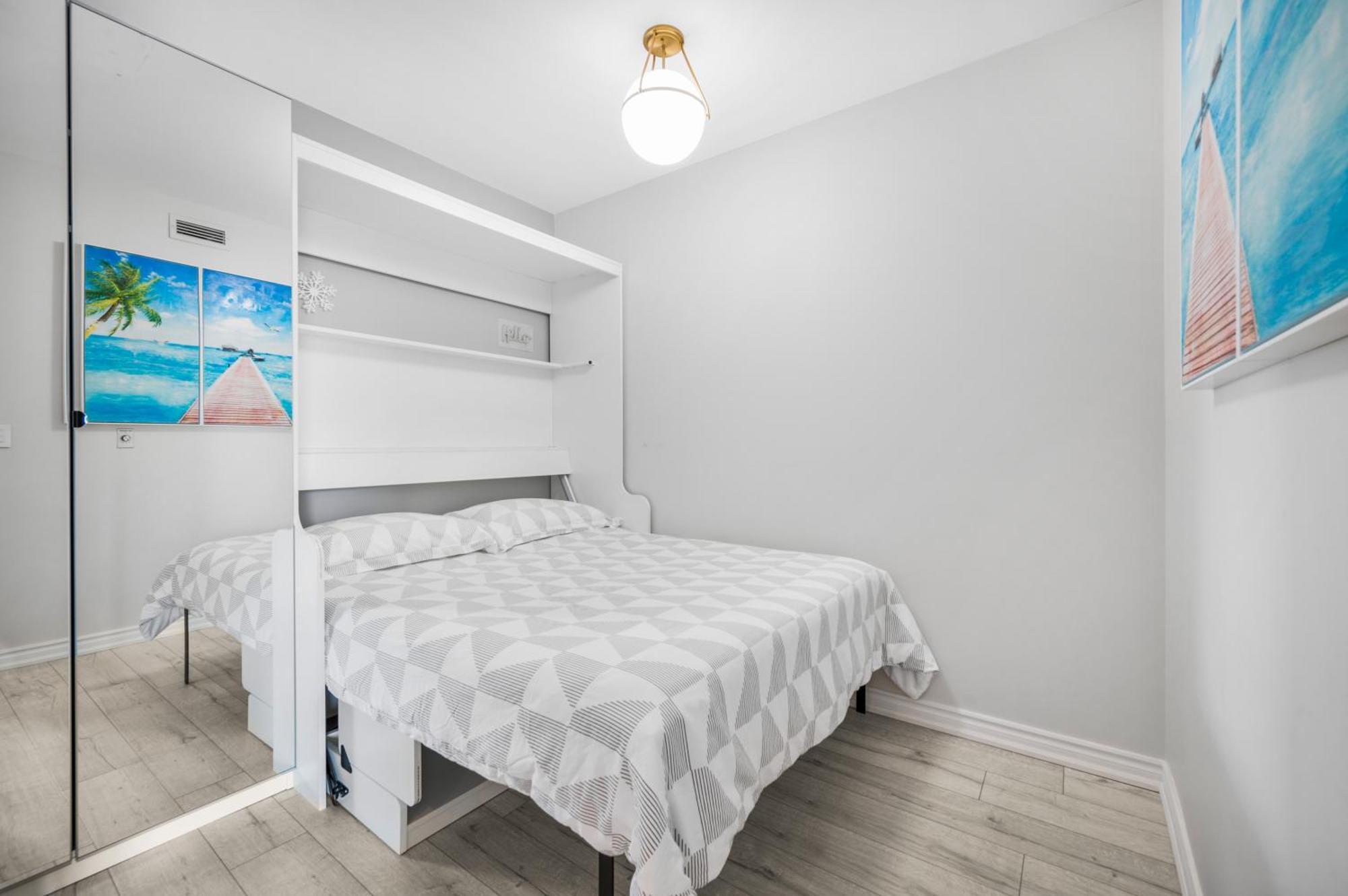 Luxury Downtown Toronto 2 Bedroom Suite With City And Lake Views And Free Parking Ngoại thất bức ảnh